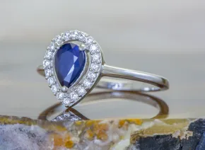 Пръстен със Сапфир