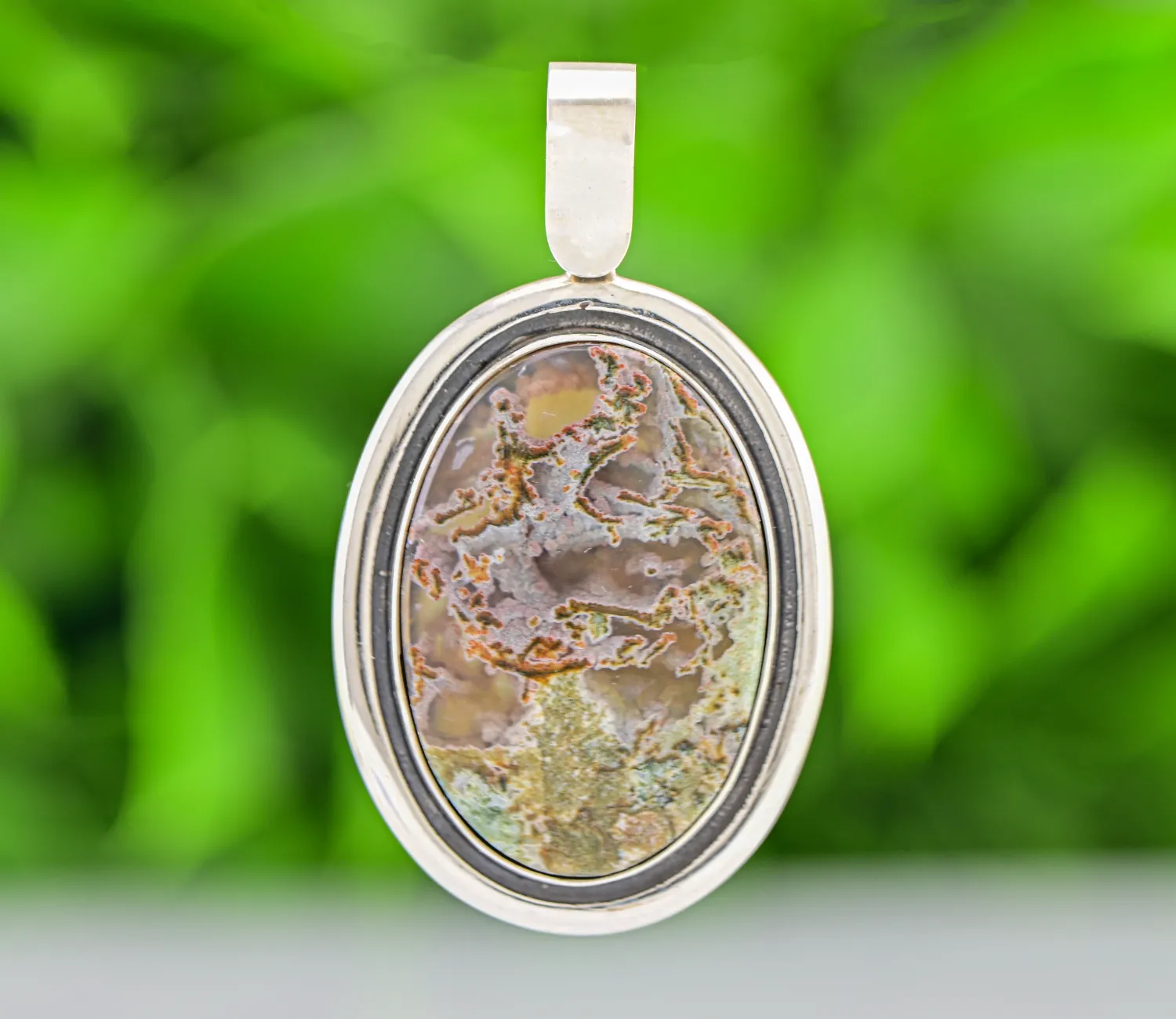 Висулка с естествен Мъхов Ахат